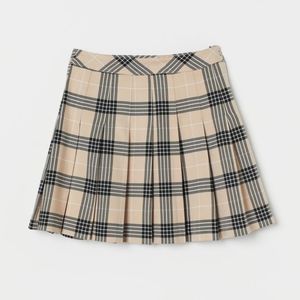 Beige plaid pleated skirt